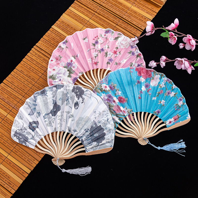 Chinese Classic Folding Fan Hand Held Fan Bamboo Paper Folding Fan Party Wedding Decor Vintage Portable Dance Folding Hand Fans