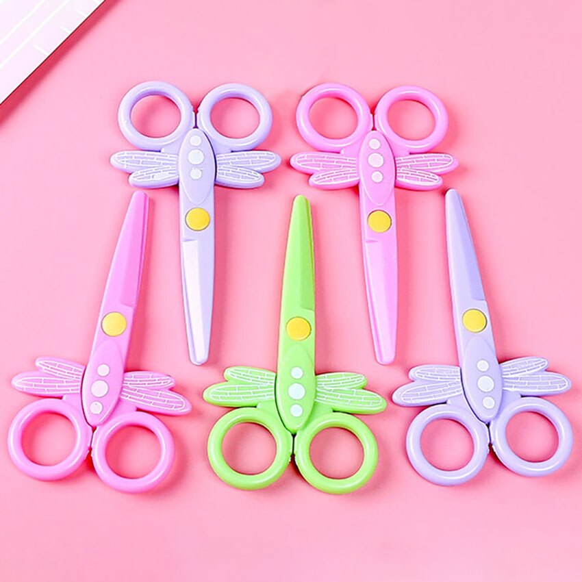 1PC enfants sécurité ciseaux maternelle bricolage à la main carte Photo modèle ciseaux dessin animé libellule en forme papier coupe ciseaux