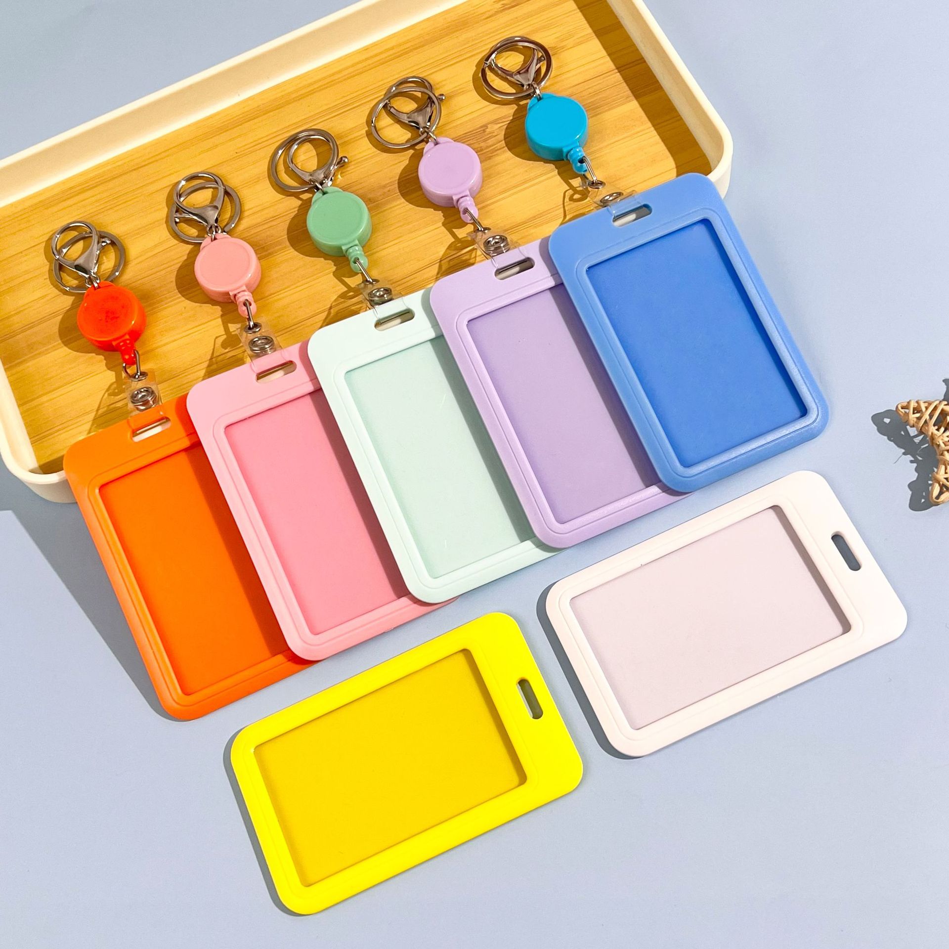 Suporte de crachá de identificação com carretel de crachá porta-cartão retrátil chaveiro nome crachá clipe de manga de cartão de identificação