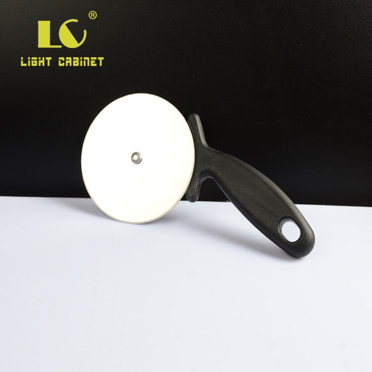 Pizza tool Pizza cutter Pizza wheel cutter with large rubber handle Baking tool PIZZA knife Big round pizza cutter