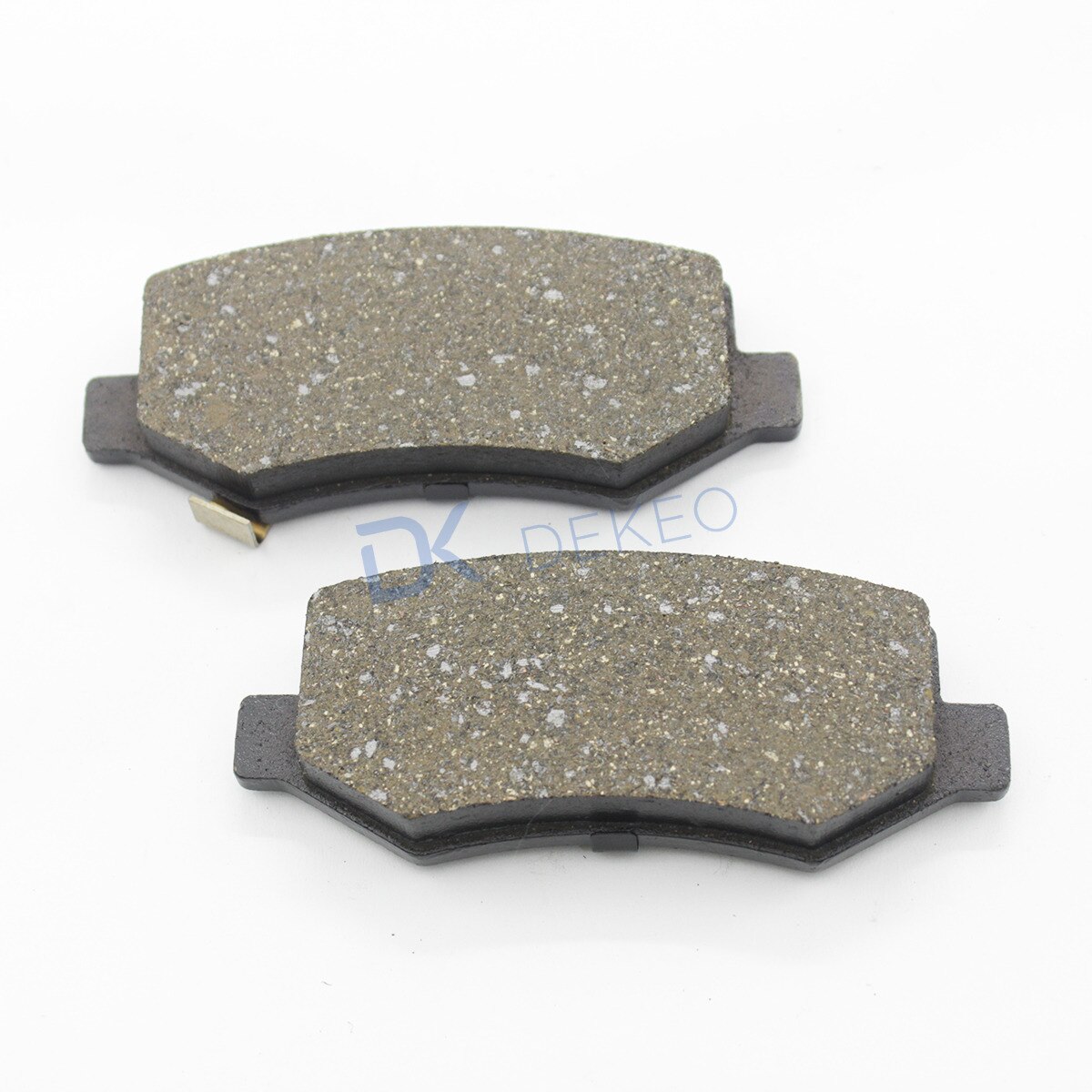 Para Baojun 510, 530, 560, 730 de BAIC M60 Pentium T33 X40 BYD G5 Qin canción FAW xenja R7 pastillas de freno de coche D1883 GDB7890 T507 4 Uds