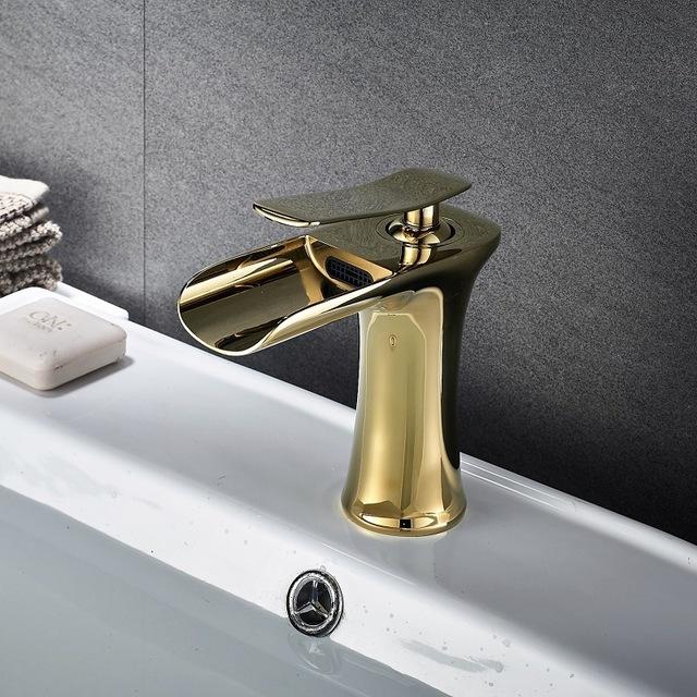 Vandfald badeværelsesvask håndvaskarmaturer koldt hanedæk monteret vandmixer kran antik bronze krom færdig: Guld