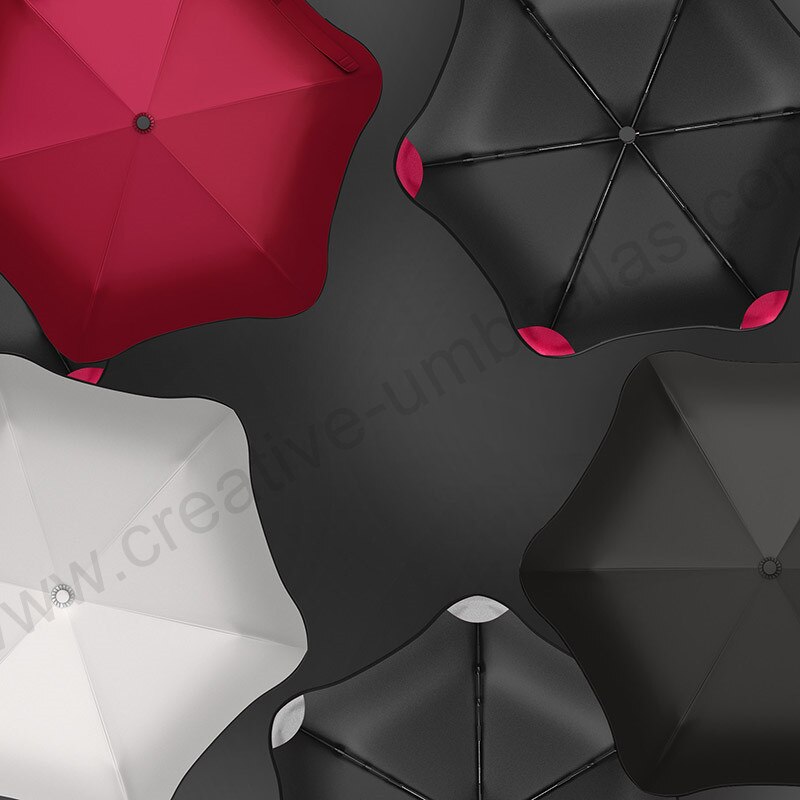 Parapluie pliant en alliage d'aviation manuel, anti-tonnerre en fibre de verre à fleurs de prunier, revêtement noir, 5 fois parasol anti uv