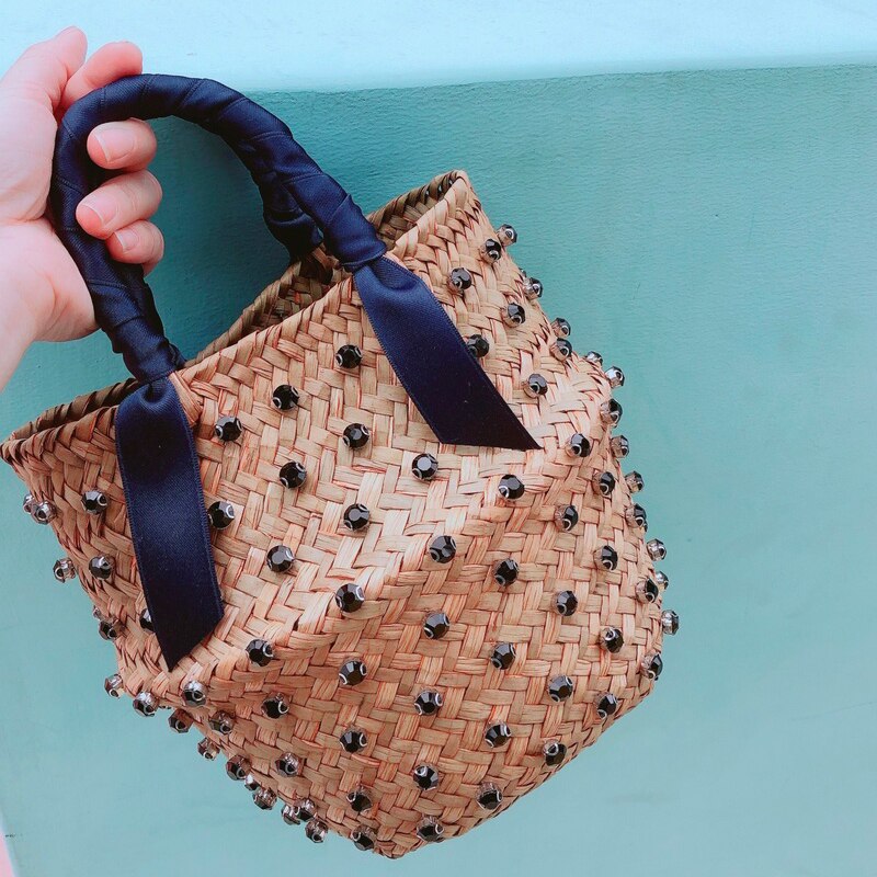 Woman Vacation Bag Embellished Straw Bag Ladies Woven Seaweed Bucket Diamond Bag Pearl Handbags: black no lining / L