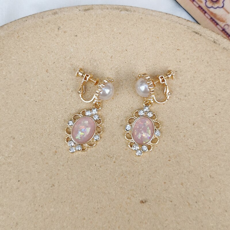 Beautiful Vintage Baroque Court Style Rhinestones Pearl Clip Earrings Temperament Women Girl Jewelry Accessories: 2