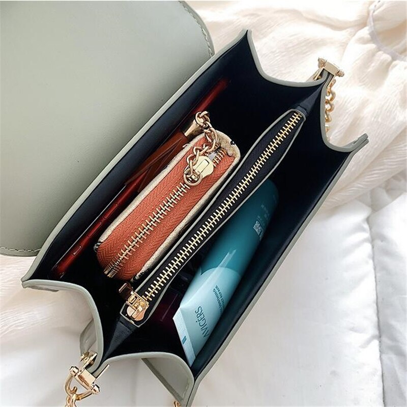 Chic contraste couleur rabat sacs de messager pour les femmes boucle magnétique unique sacs à bandoulière dames pochette sac à main à la Rivet