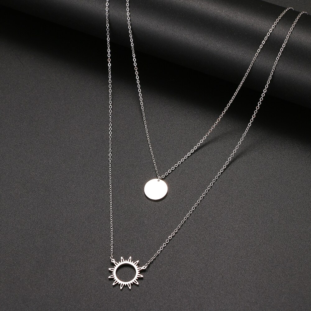Ciondolo in acciaio inossidabile fiore di sole e collana geometrica rotonda in stile multistrato per gioielli da donna regali per amici 2022 nuovo: Silver