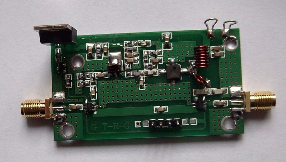 433 MHZ FSK power amplifier plate radio amplifier input 19 DBM output 3~ 5 w