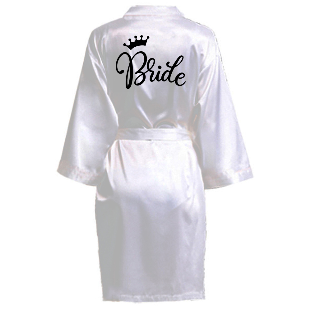 Wedding Party Team Bride Robe With Black Letters Kimono Satin Pajamas Bridesmaid Bathrobe NLJY003