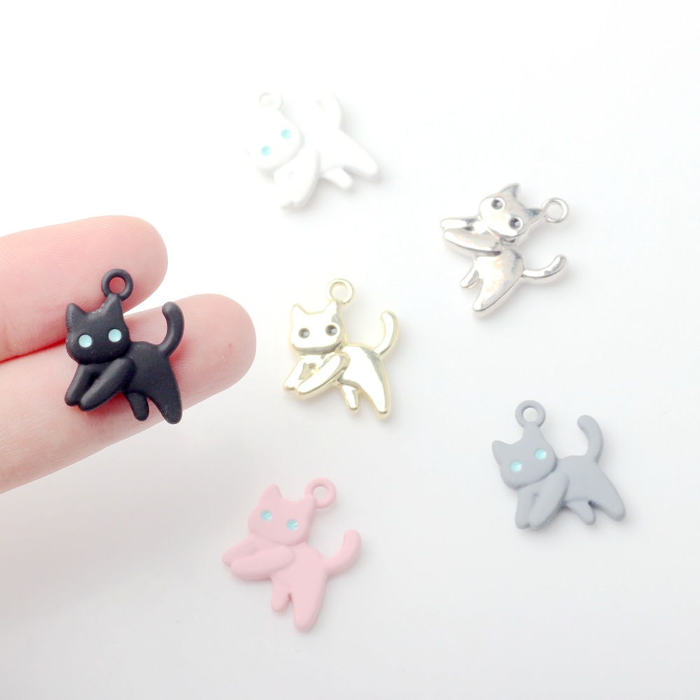 10 stk/parti 14*16mm legerings spraymaling katteanheng sjarm til halskjede armbånd smykker gjør-det-selv tilbehør