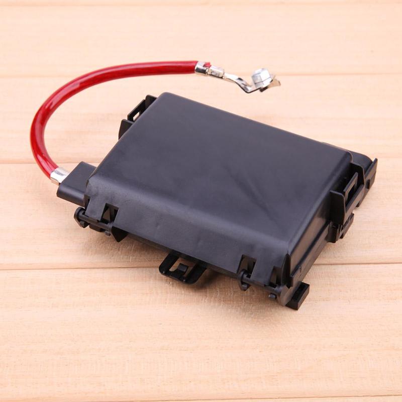 Car Styling Car Fuse Box Battery Terminal Accessory for Volkswagen Bora Golf Mk4 98-05 Auto Accessory Battery Fuse Box