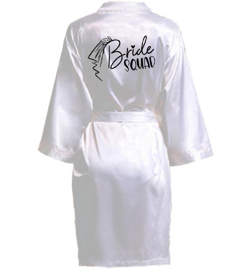 Bata de novia para equipo de de boda con letras negras, pijama de satén tipo kimono, albornoz de dama de honor SP036: XXL / Gris