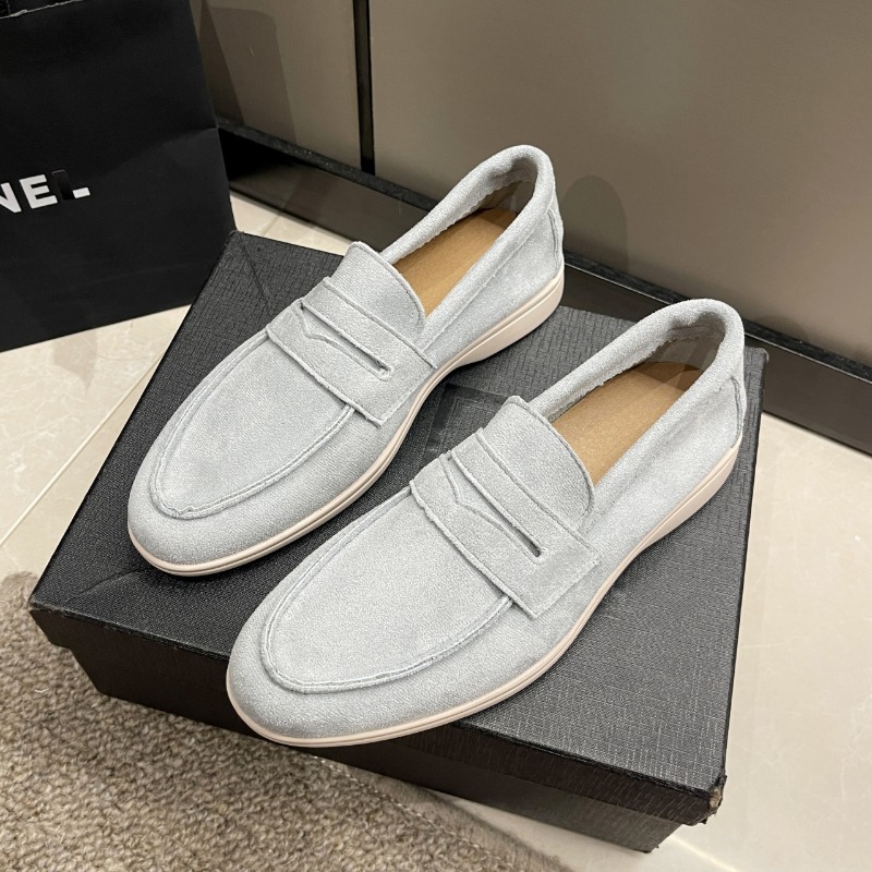 Mocassini da donna primavera Slip on donna Designer scarpe basse stile britannico Retro muli traspiranti comode scarpe piatte 2024