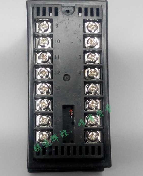 Intelligent Digital Instrument Intelligent Temperature Controller CHD402 Universal Input, 4-20MA Current Output