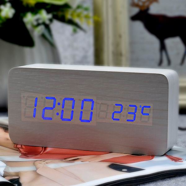 Beste High-End Klokken, Thermometer Wekker Led Digital Voice Tafelklok, 13 Kleuren Digitale Klok Batterij/Usb Power: white blue