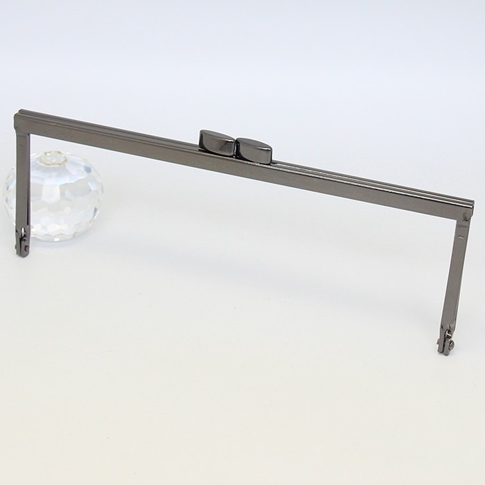 E393# 17.5cm*6cm firkantede pistoler svart uten hull veske ramme lås diy kiss lock bag mynt veske tilbehør 2 stk/lott