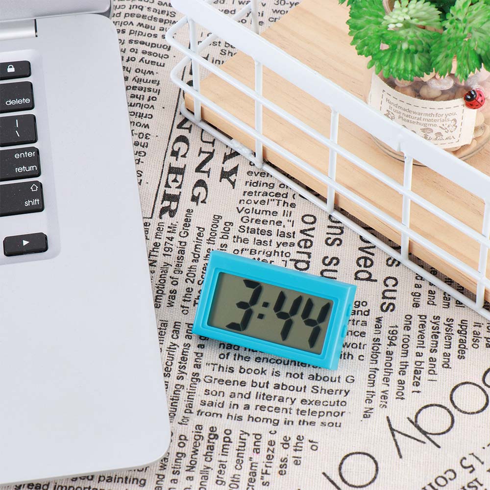 1 pcs Interior Self-Adhesive Time Clock Mini Small Bracket Desk LCD Display Digital Vehicle with Calendar LCD Screen