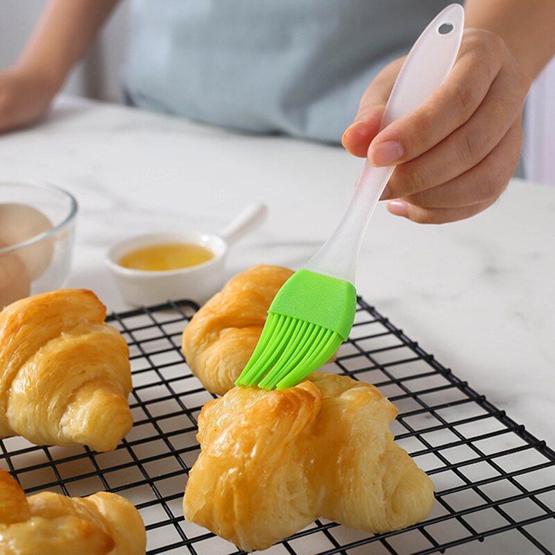 Cake Baking Brush Home DIY Silicone Tools Eco-friendly Bread Oil Cream Cooking Basting Brush Silicon Kitchen Cake Brush BBQ Tool