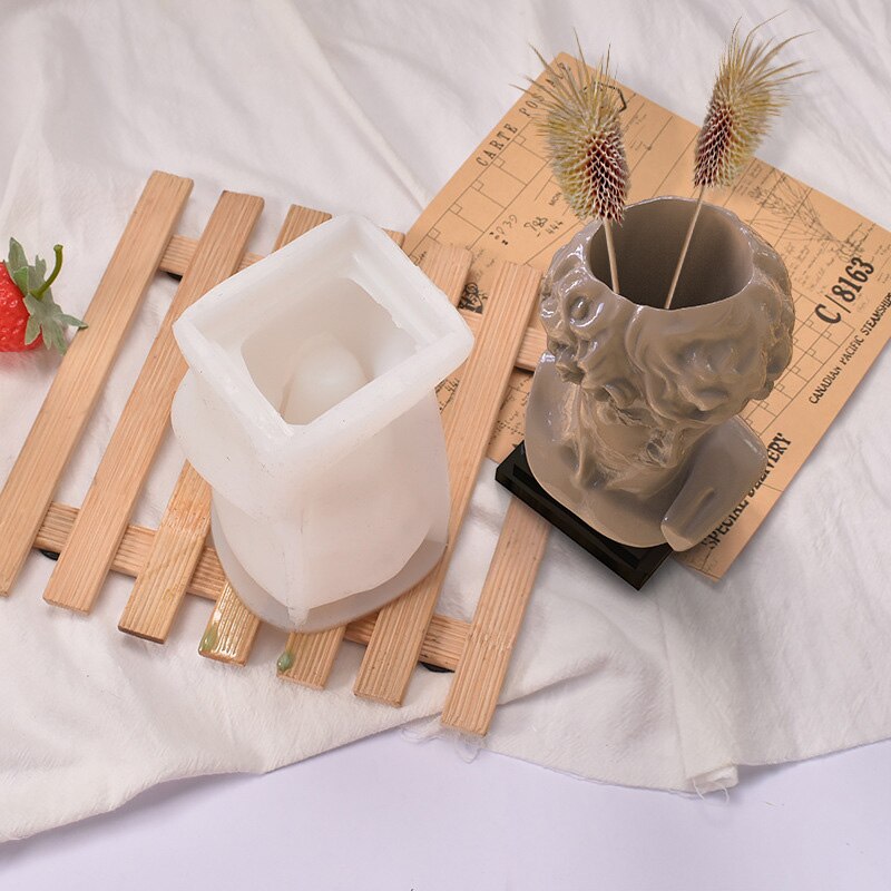 Nordic Style David Vase Mold Concrete Dried Flowers Container Pen Holder Plaster Mold Hip Cement Planters Mold