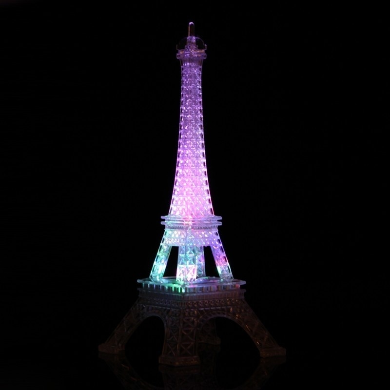Mode Kleurrijke Eiffeltoren Nachtlampje Slaapkamer Kaptafel Acryl Licht Veranderlijk Mood Lamp Party Verjaardag Decoratie