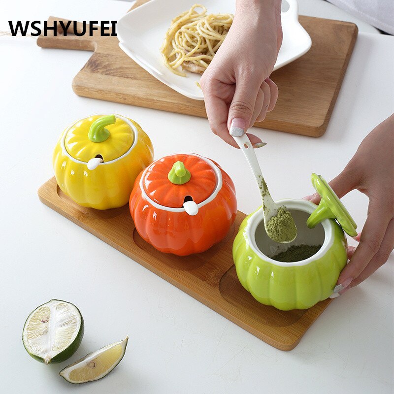 Ceramics pepper pattern seasoning box tank salt can cute vegetables Exterior oil tank kitchen utensils seasoning bottle