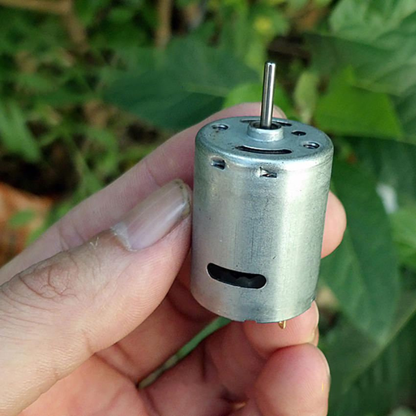 Carbon Borstel Hoge Koppel 370 Motor DC 3 V 6 V 7.2 V 12 V Micro motor Duurzaam Sterke magnetische elektrische Machines 7500 rpm-28800 rpm