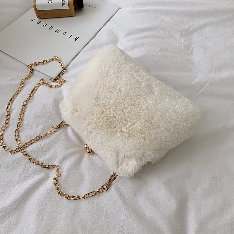 Winter schattige clip imitatiebont meisjes avondtassen dames crossbody tassen zachte pluche dames messenger bags dames handtassen: Beige