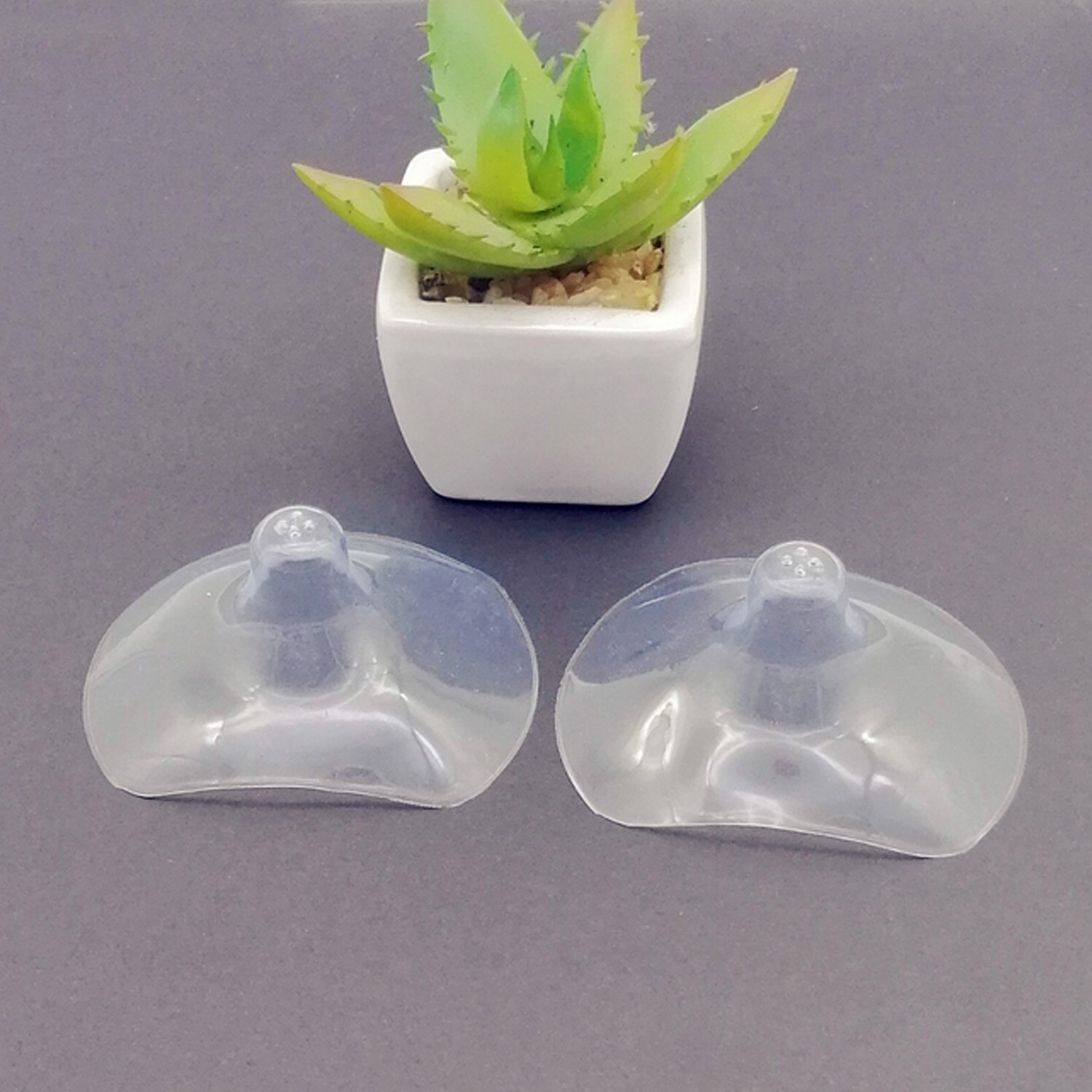 1 par de silicone em forma de semicírculo mamilo de amamentação protetores de enfermagem protetores capas de proteção com caixa de armazenamento para mulher