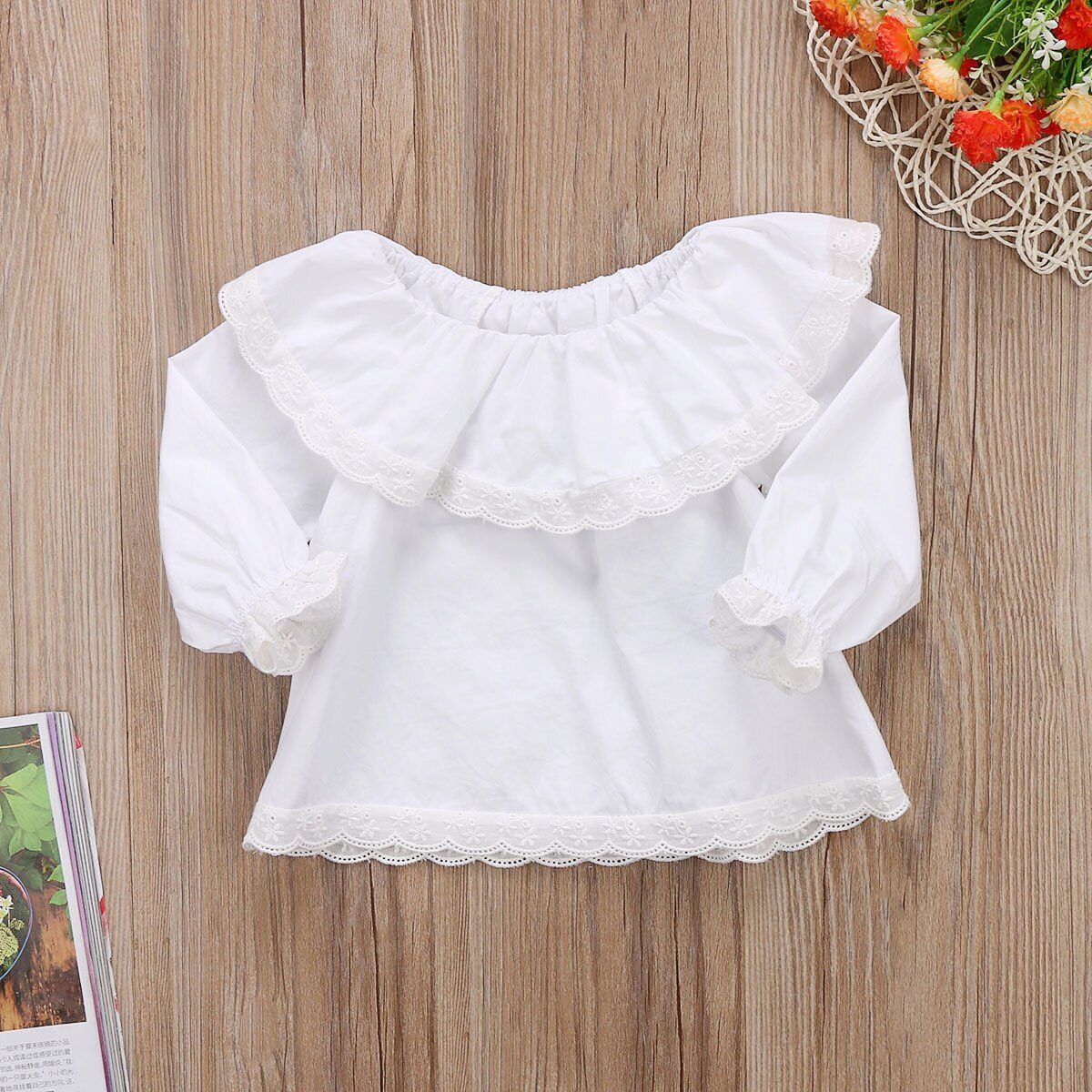 Pretty baby girls clothes long sleeves infant newborn baby girls white off shoulder lace T shirt princess girl clothes