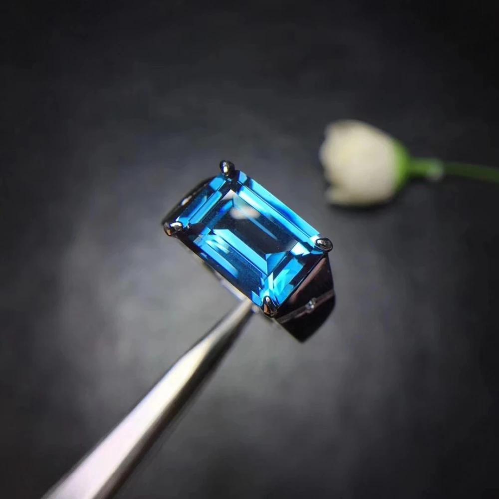 Splendida Grande Formato 10*14 Millimetri Naturale Topazio Azzurro Gemma Anello S925 Argento Naturale Della Pietra Preziosa Anello di Donne Degli Uomini Del Regalo gioielli