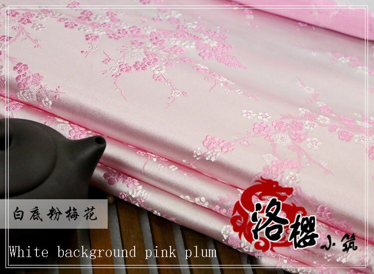 Tyk kinesisk damask kostume kjole kapper qipao tøj kimono satin blomme jacquard brokade stoffer: Lyserød blomme og hvid