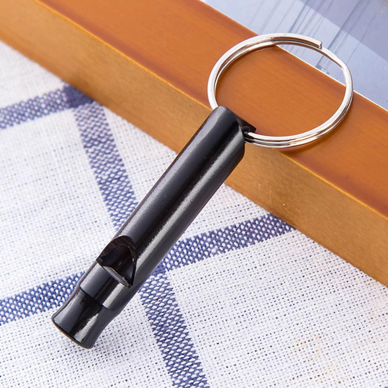 1pc tre mini pirat fløyte låve søt dukke nøkkelring musikkinstrument leke pedagogisk tre barneleker pirat: 02