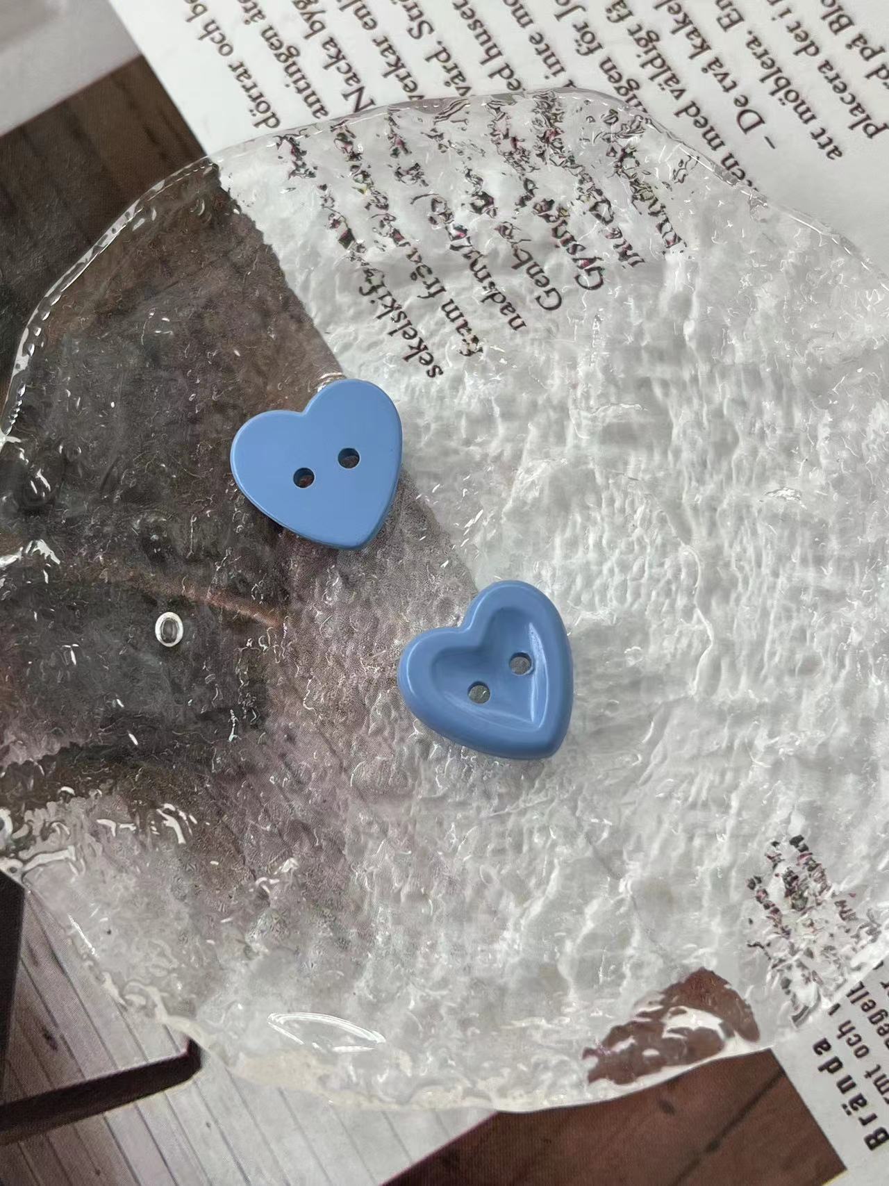 Botones de plástico en forma de corazón de colores macarrón de 15mm para camisas de niños, suéteres, botones de decoración, botón cosido a mano DIY, 10 unids/lote