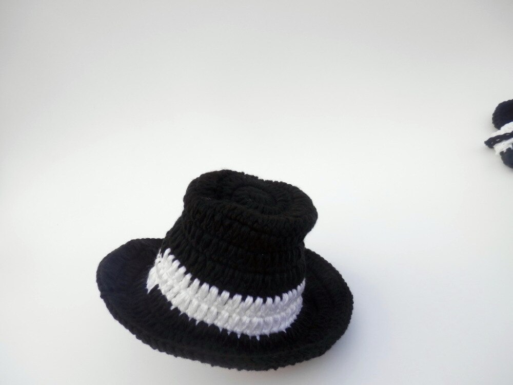 Spedizione gratuita, baby black top-hat , baby boys Gentleman Crochet cappelli, papillon e set di pantaloni, neonato foto Prop dimensioni: 0-1m,3-4m