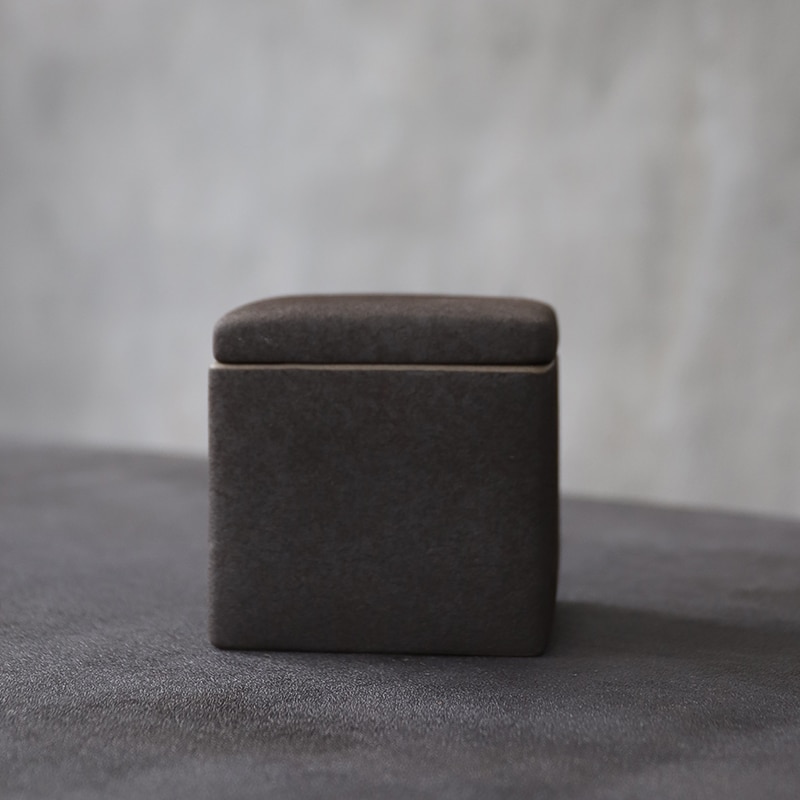 LUWU black crockery ceramic tea caddies porcelain tea canisters storage tea or food