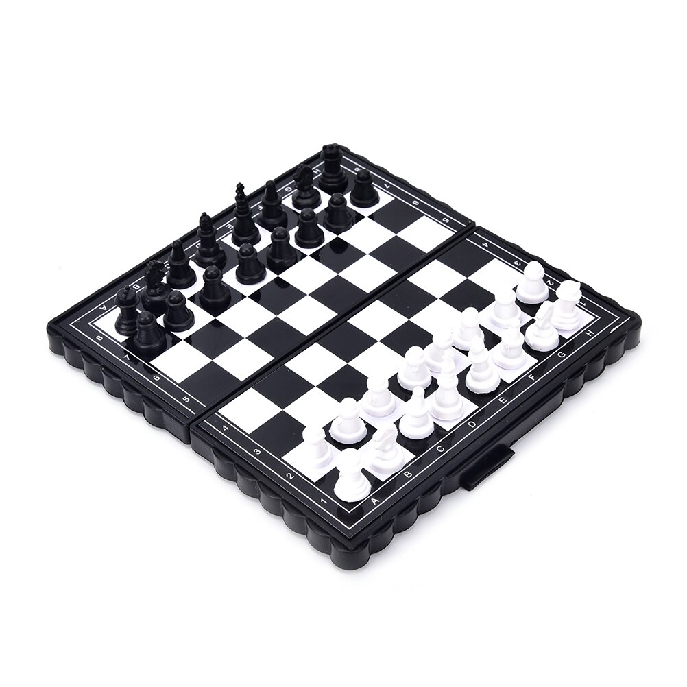 32 Pcs/set Folding Magnetic Plastic Chess Board Set with Pieces Games Accessories