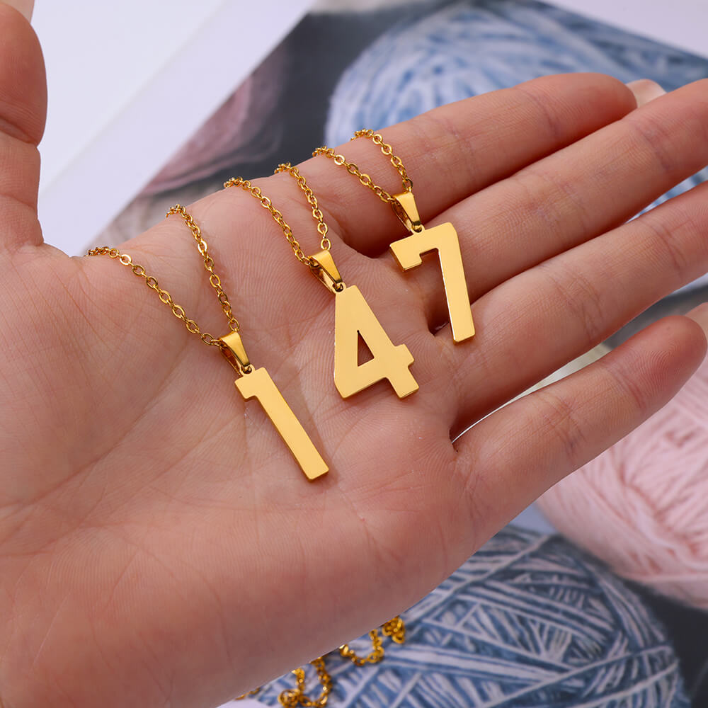 Digitale anhengskjeder for kvinner gullfarget figurnummerhalskjede kragebenkjede premium rustfritt stål smykker krage