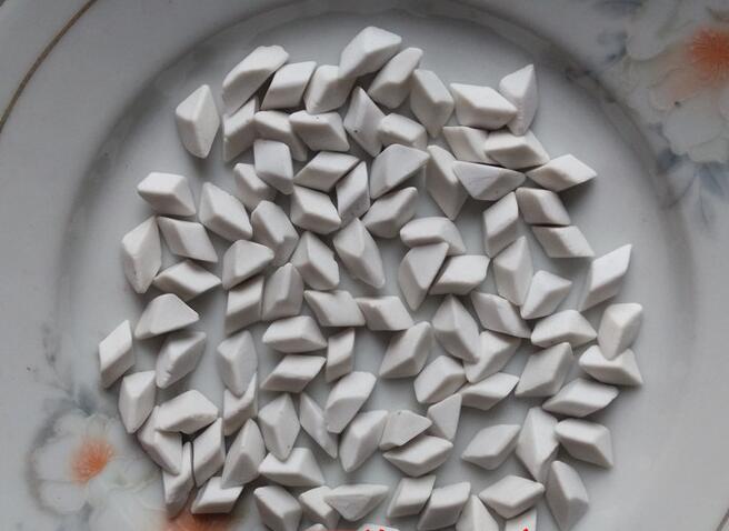 Abrasivos de cerámica de alúmina abrasivos de pulido: Triangular