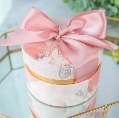 2Pcs Emboss Bloem Effen Kleur Ronde Fluwelen Geschenkdoos Bruiloft Verjaardag Party Opslag Snoep Ring Tie doos: NO.2 / 2pcs