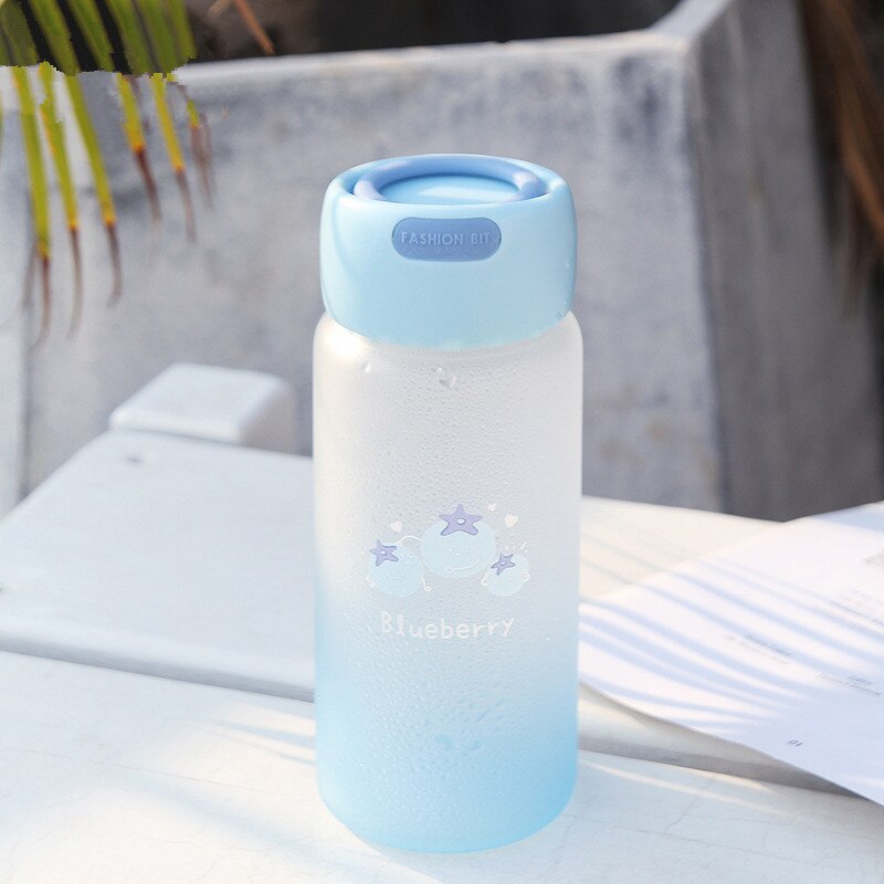 400ml kawaii frukt missfärgning frostat glas vattenflaska flickor student bärbara sportflaskor tecknad juice mjölk kopp: Blå