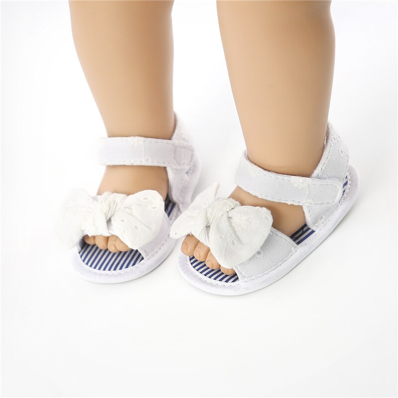 Pasgeboren Baby Girl Crib Schoenen Geborduurde Strik Open Teen Antislip Zachte Zool Platte Schoenen Casual Lichtgewicht Schoenen