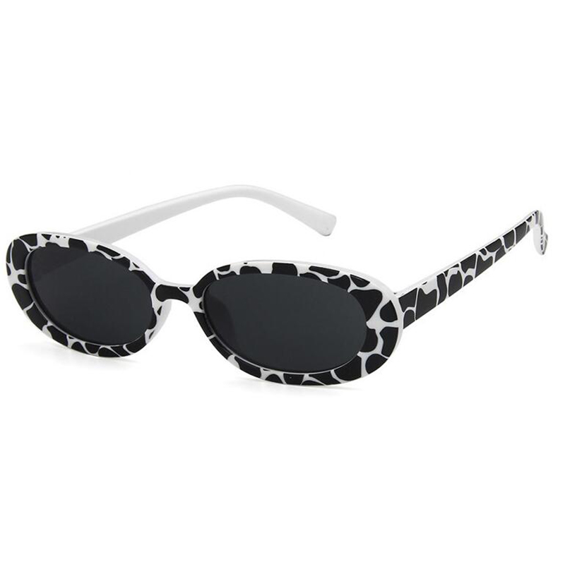 Retro ovale solbriller damemærke vintage hip hop lille stel solbriller gennemsigtige sorte røde  uv400 oculos: Sort hvid ramme
