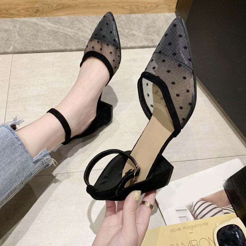 Mcckle skor dam pumps kvinnlig mesh spetsig tå polka dot skor ankel spänne rem andas högklackat casual dam skor