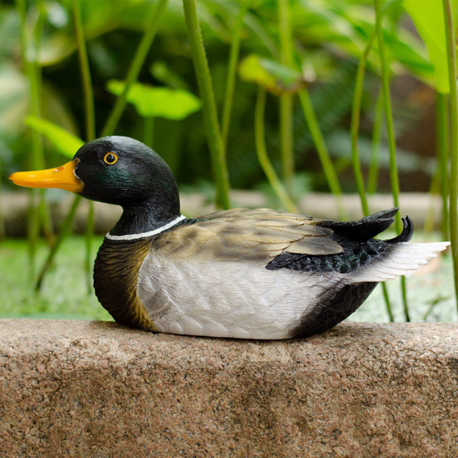 Duck Decoy Floating Duck Statue Decoration Pond Resin Ornament Decorative Duck Sculpture Statues