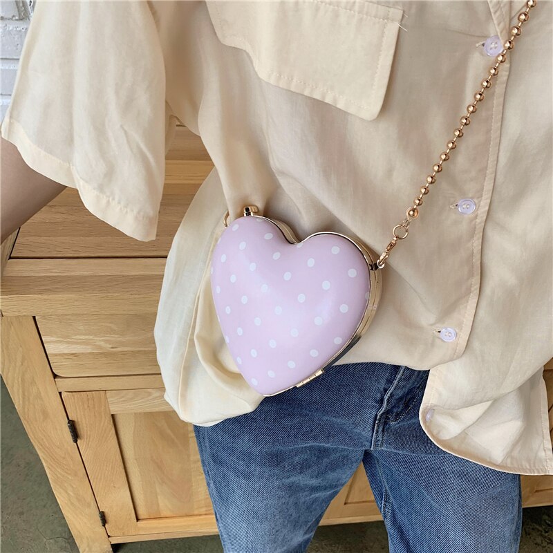 Søt dame hjerteformet mini crossbody veske sommer høy pu lær dameveske kjede skulder messenger bag