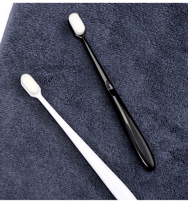 Adult Extra Soft Toothbrush with 20000 Soft Bristles,Micro Nano Manual Toothbrushes for Pregnant Elderly Black White Blue Pink: 2 white 2 black