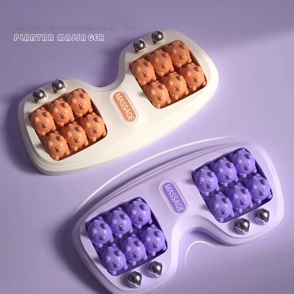 1 foot massager, no battery required, 4 rows of rollers, acupressure massage and relaxation, suitable for daily home foot massag