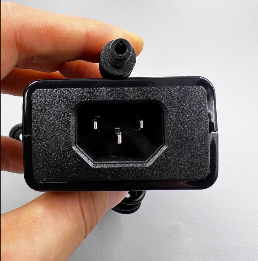Original SOY 12V 5A 60W AC DC Adapter Charger SUN-1200500 for Msi OPTIX AG32CQ MAG27CQ MAG271R MONITOR AG32C D16HS2TB LHV221600