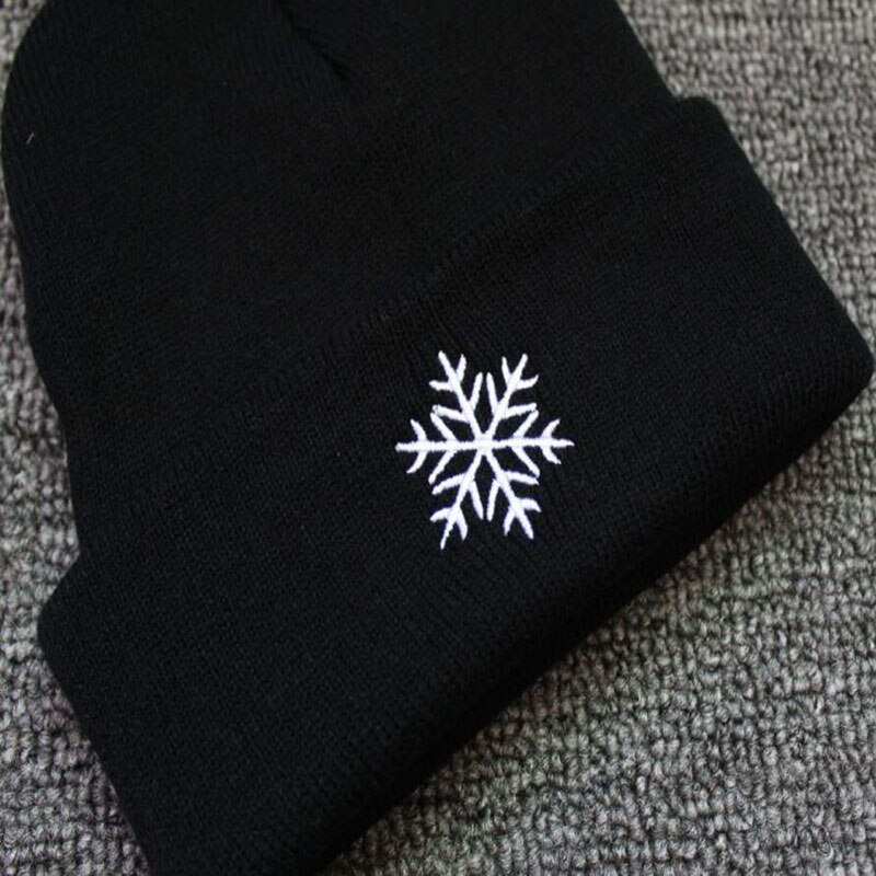 Embroidered Sun Snowflake Pattern Warm Fall Winter Hats Beanie for Men and Women Knit Bonnet Black Skull Cap