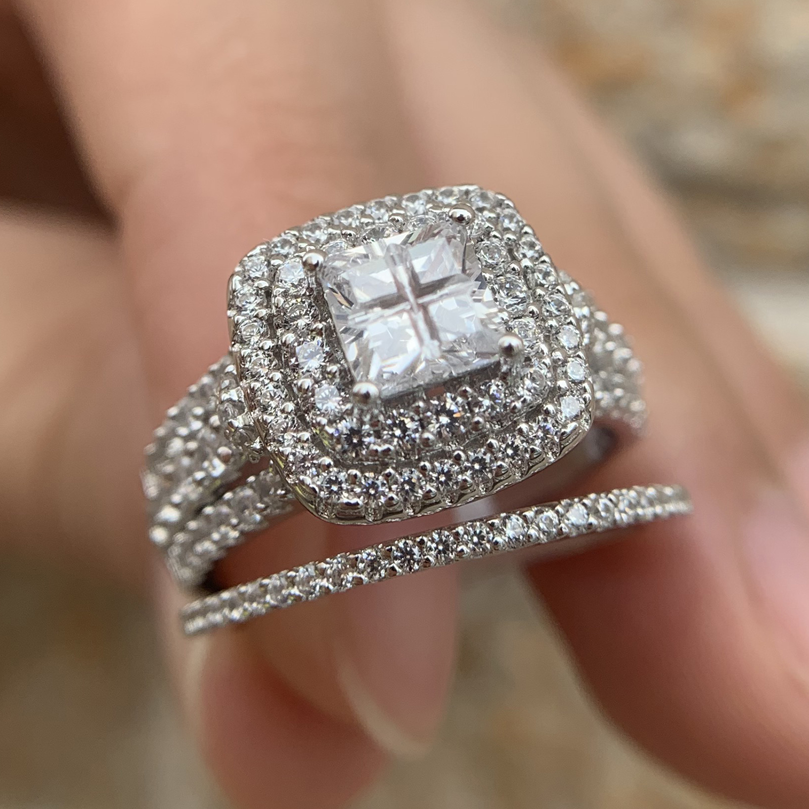 Newshe 925 Sterling Silber Halo Hochzeit Ring Set Für Frauen Elegante Schmuck Prinzessin Kreuz Cut AAAAA CZ Engagement Ringe